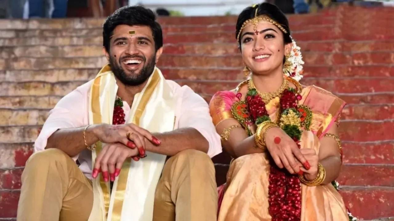 অবশেষে এক সুতোয় বাঁধা পড়লেন বিজয়-রাশমিকা