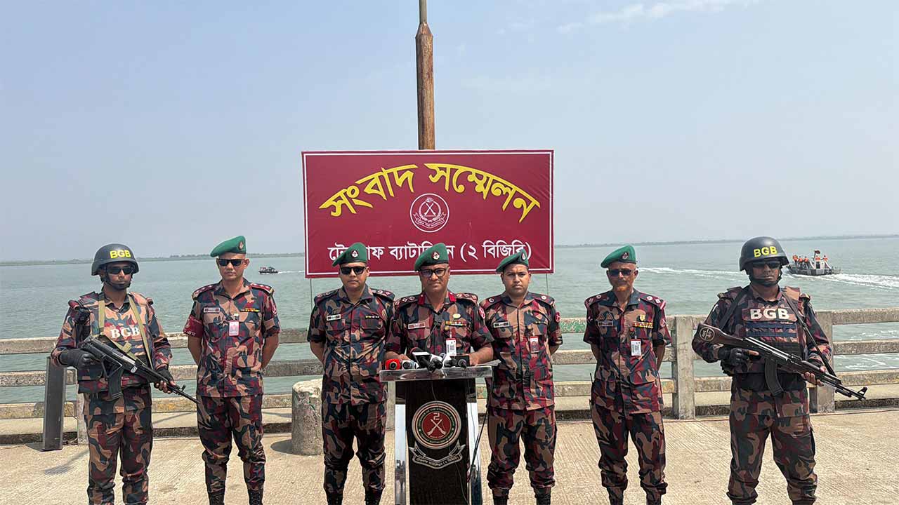 টেকনাফ সীমান্তে ড্রোন ও ডগ স্কোয়াড নিয়ে বিজিবির বিশেষ অভিযান