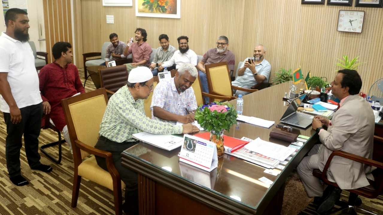 গোবিপ্রবির নবনিযুক্ত কোষাধ্যক্ষের যোগদান