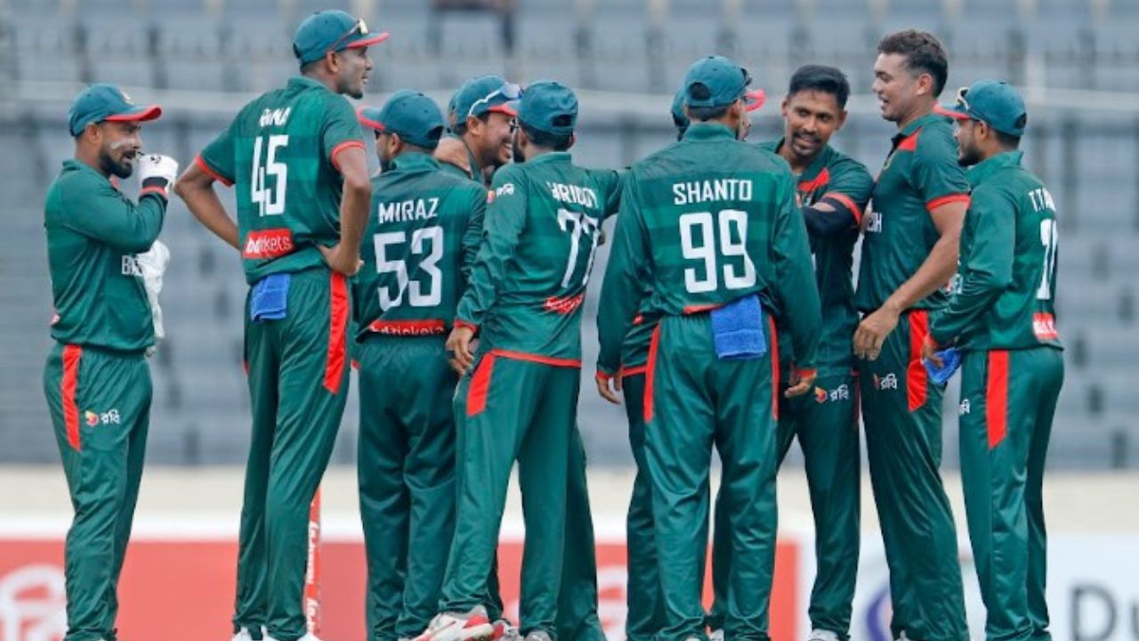 শরিফুলের ক্যারিয়ারসেরা ৬ উইকেটও যথেষ্ট হলো না, শেষ ওভারের নাটকে হোয়াইটওয়াশ এড়াল অস্ট্রেলিয়া