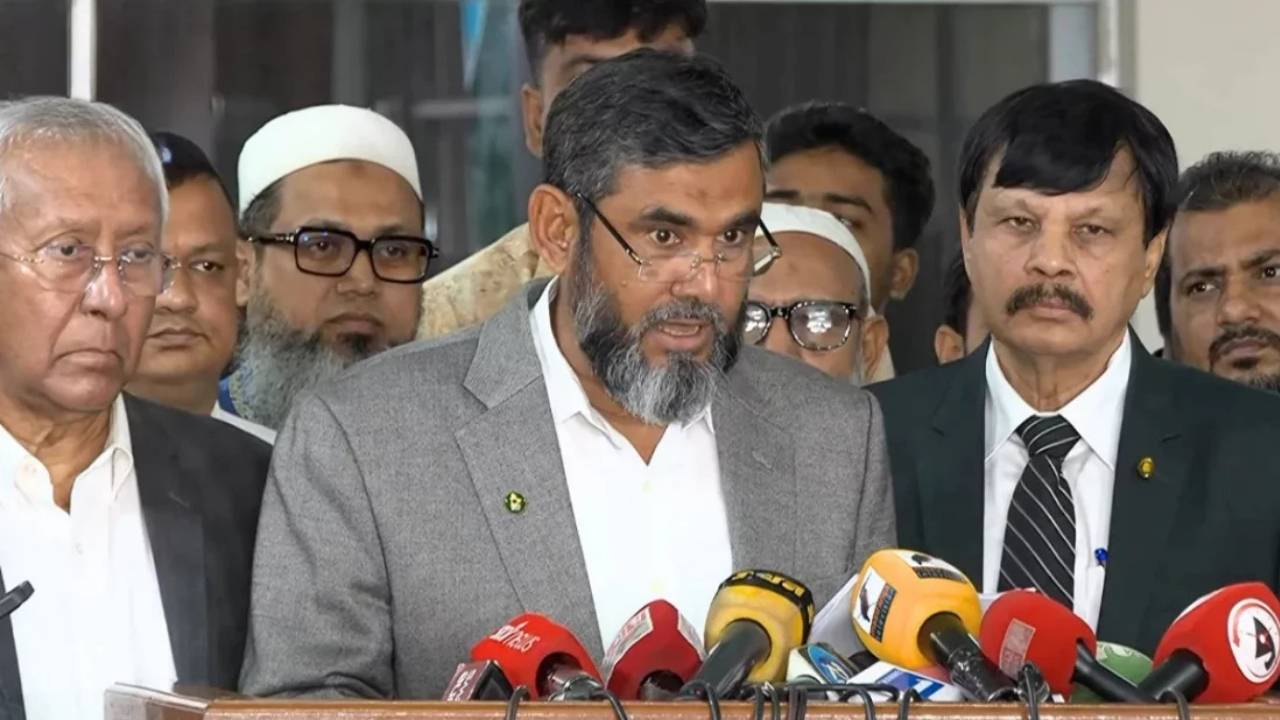 উপনির্বাচনেও মোতায়েন থাকবে সেনাবাহিনী, ব্যবহার হবে আধুনিক প্রযুক্তি : ইসি