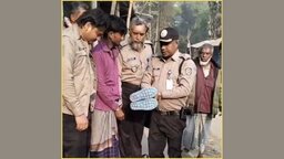 প্লাস্টিকের জুতার ভেতরে ইয়াবা পাচার, ২৯৭০ পিসসহ গ্রেপ্তার ১