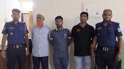 মাদারীপুরে পিকআপভর্তি ১ কোটি টাকার নকল সিগারেট জব্দ, চালকসহ গ্রেপ্তার ৩