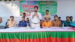 বাকেরগঞ্জে প্রানের ব্যাচ এসএসসি - ৯৩ এর আয়োজনে ফুটবল টুর্নামেন্টের  উদ্বোধন