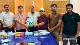 কৃষি সাংবাদিকতায় বাংলাদেশ-পাকিস্তান সহযোগিতায় কেবি ও বাকৃবিসাসের বৈঠক