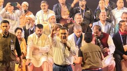 ষড়যন্ত্র মোকাবিলায় সজাগ থাকুন, ভোট শেষে হিসাব বুঝে নিয়ে ঘরে ফিরবেন