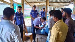 অবৈধ বালু মজুতের দায়ে ব্যবসায়ীকে ২ লাখ টাকা জরিমানা
