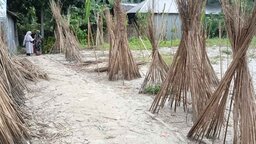 মুকসুদপুরে রাতের আঁধারে প্রবাসীর জমি দখল করে রাস্তা নির্মাণের অভিযোগ
