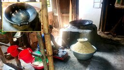 কোটালীপাড়ায় নোংরা পরিবেশে চলছে চানাচুর ও মোয়া তৈরি