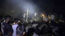 নোয়াখালীতে শর্ট সার্কিটের আগুনে ২৪টি দোকান পুড়ে ছাই