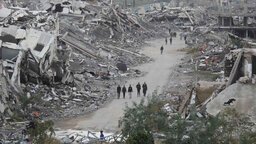 গাজায় বিয়ের আসরে ইসরায়েলি বাহিনীর বোমা হামলা, নিহত ৬