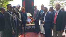 নানা আয়োজনে নড়াইলে মুক্ত দিবস পালিত