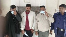 ঝালকাঠিতে বিদেশি মদসহ প্রাইভেট কার জব্দ, ৪ জন গ্রেপ্তার