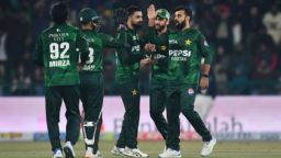 বিশ্বকাপের জার্সি উন্মোচন অনুষ্ঠান স্থগিত করল পাকিস্তান