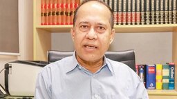 সাবেক সিইসি কাজী হাবিবুল আউয়াল গ্রেপ্তার