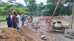 রাজাপুরে সেতু নির্মাণে অনিয়মের অভিযোগ, তদন্তে গিয়ে সত্যতা পায়নি নির্বাহী প্রকৌশলী