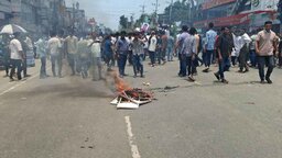 নোয়াখালীতে ছাত্রদলের বিক্ষোভ : নাছিরকে অবাঞ্ছিত ঘোষণা, ১০ নেতার পদত্যাগ