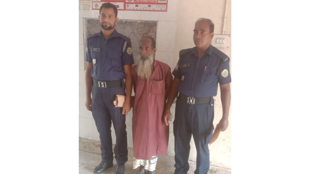 ঝালকাঠিতে পুত্রবধূকে ধর্ষণচেষ্টার অভিযোগে শ্বশুর গ্রেফতার