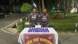 উখিয়ায় বিজিবি’র অভিযানে ৮০ হাজার পিস ইয়াবা উদ্ধার