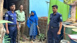 ব্যবসায়ীর বাড়ি থেকে ৫,৫০০ লিটার তেল জব্দ, ৫০ হাজার টাকা জরিমানা