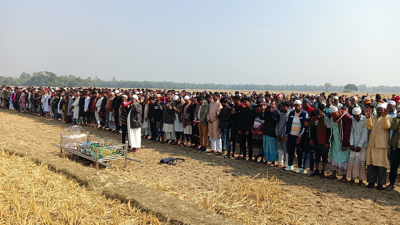 সাজিদের জানাজায় হাজারো মানুষের ঢল, দাফন সম্পন্ন