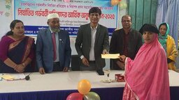 হতদরিদ্র গর্ভবতী নারীদের এককালীন অনুদান দিল এফপিএবি ফরিদপুর শাখা