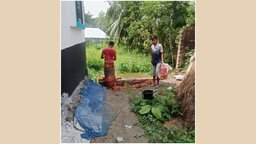 বগুড়ার শেরপুরে চলাচলের রাস্তায় ইটের প্রাচীর নির্মাণের অভিযোগ, ৫০ পরিবার অবরুদ্ধ