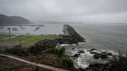 জাপানে ৬.৭ মাত্রার শক্তিশালী ভূমিকম্প, উপকূলে সুনামির আঘাত