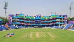 পাক-ভারত উত্তেজনার ছায়া ক্রিকেটে, এবার হুমকিতে দিল্লির মাঠ