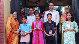 সাতক্ষীরা কুখরালী সরকারি প্রাথমিক বিদ্যালয়ে বৃত্তিপ্রাপ্ত ৪ শিক্ষার্থীকে সংবর্ধনা