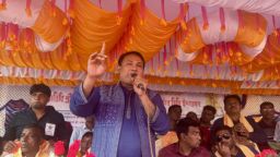 ডাঃ বাবরের সমান অধিকার ও মডেল মন্দির নির্মাণের প্রতিশ্রুতি