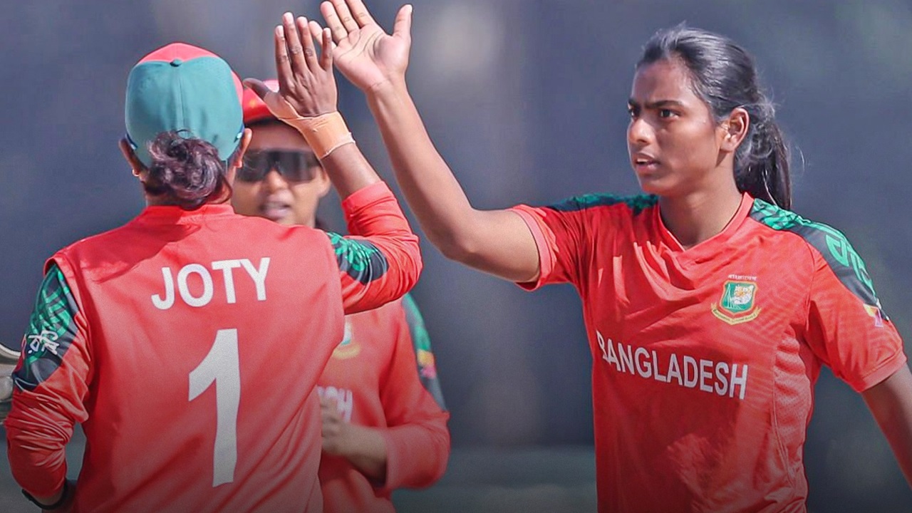 বিশ্বকাপের জার্সি উন্মোচন অনুষ্ঠান স্থগিত করল পাকিস্তান