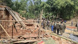 উখিয়ায় বনবিভাগের বিশাল যৌথ অভিযান, সাড়ে ৩ একর বনভূমি দখলমুক্ত