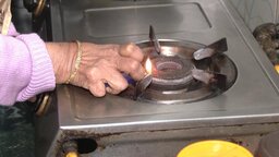 তীব্র গ্যাস সংকটে ফেনীতে জনজীবন বিপর্যস্ত