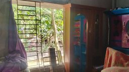 টুঙ্গিপাড়ায় বসতঘরে জানালার গ্রিল কেটে ৩ লাখ টাকা চুরি