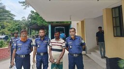 পুলিশের ওপর হামলা করে আসামী ছিনিয়ে নেওয়ার অভিযোগে বিএনপি নেতা গ্রেফতার