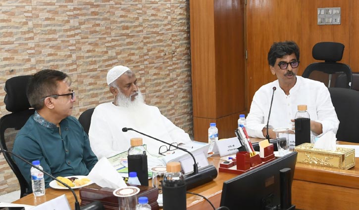 চামড়া নষ্ট ঠেকাতে সারা দেশে বিনামূল্যে লবণ বিতরণ করবে সরকার: বাণিজ্যমন্ত্রী