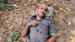 কোটালীপাড়ায় শিক্ষিকাকে উত্ত্যক্ত করায় যুবককে মারধর