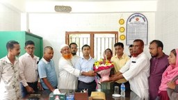 এলাকার সমস্যা সমাধানে আশ্বাস দিলেন খিদিরপুর ইউপির নতুন প্রশাসক
