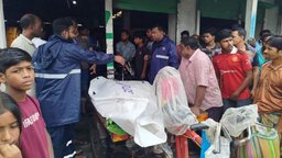 সাতক্ষীরায় সড়কের পাশ থেকে নারীর মরদেহ উদ্ধার