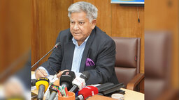 চট্টগ্রাম বন্দরের প্রত্যেক জায়গায় চাঁদাবাজি, প্রতিদিন ওঠে দুই-আড়াই কোটি