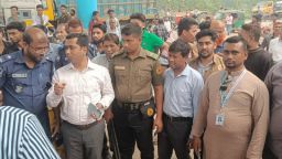 অতিরিক্ত দামে ডিজেল বিক্রি, মনোহরদীতে ভ্রাম্যমাণ আদালতের অভিযানে জেল-জরিমানা