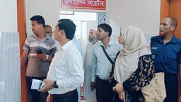 মনোহরদীতে দুই হাসপাতালকে ৭০ হাজার টাকা জরিমানা, মেয়াদোত্তীর্ণ ওষুধ জব্দ