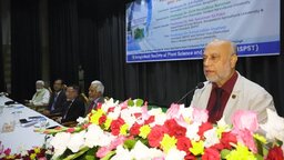 অপ্রচলিত ফসল খাদ্যনিরাপত্তায় বড় ভূমিকা রাখতে পারে : বাকৃবি সম্মেলনে বিশেষজ্ঞরা