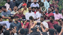 শিবচরে সেচ্ছাসেবক দলের আনন্দ র‍্যালি ও আলোচনা সভা অনুষ্ঠিত