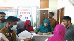 শিবচরে ৭ ডায়াগনস্টিক সেন্টার সিলগালা