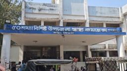 পায়রা বন্দরের ফোরলেন সেতুর সাটার ভেঙ্গে নদীতে পড়ে নিহত- ০১, আহত- ১০