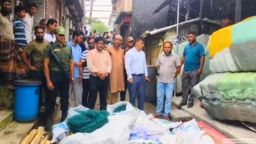 অবৈধ মাছ ধ্বংসকারী জালের বিরুদ্ধে বড় পদক্ষেপ, পুড়িয়ে ফেলা হলো লাখো টাকার জাল