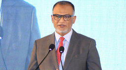 ভোজ্যতেলের দাম সরকার বাড়ায়নি : বাণিজ্য উপদেষ্টা