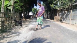 পঞ্চগড়ের তেঁতুলিয়ায় পায়ের ঘষায় উঠে যাচ্ছে কার্পেটিং